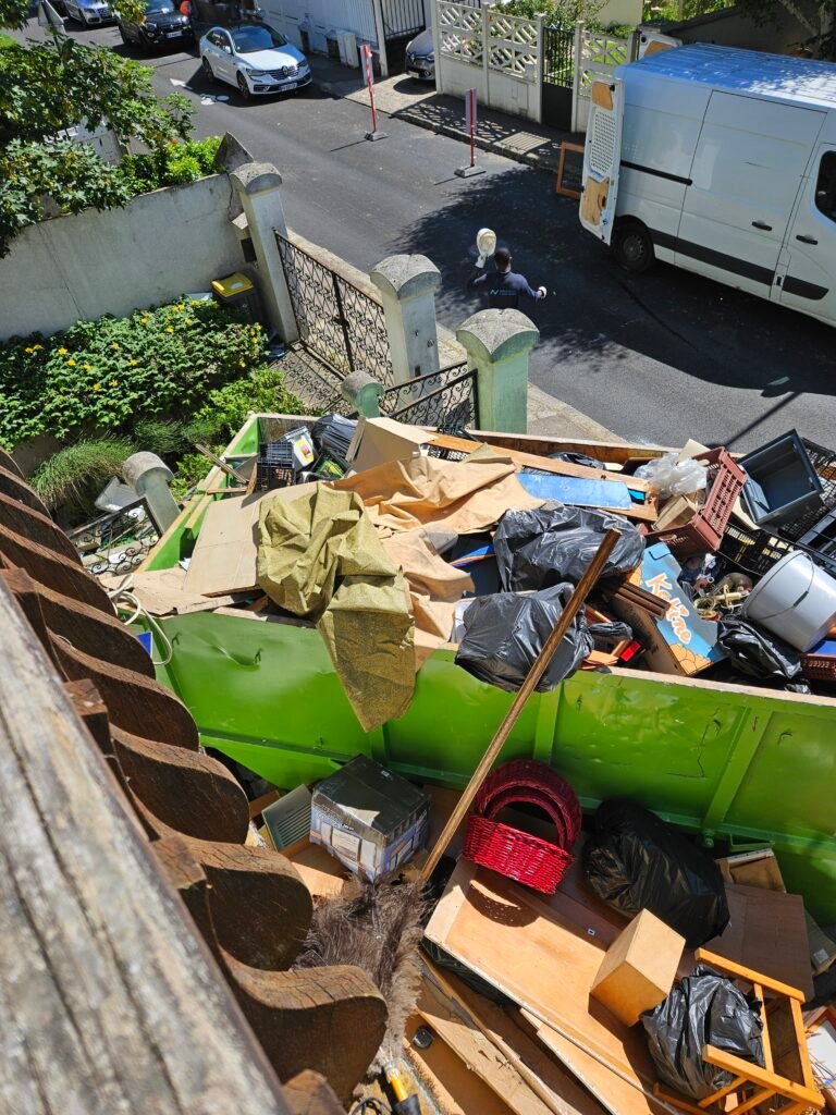 Solutions pour le syndrome de Diogène Société spécialisée à Saint-Eloy